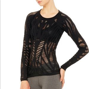 alo Wanderer NWOT S black top